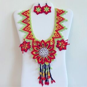 Stunning handmade chakira bead accent flower necklace - earrings